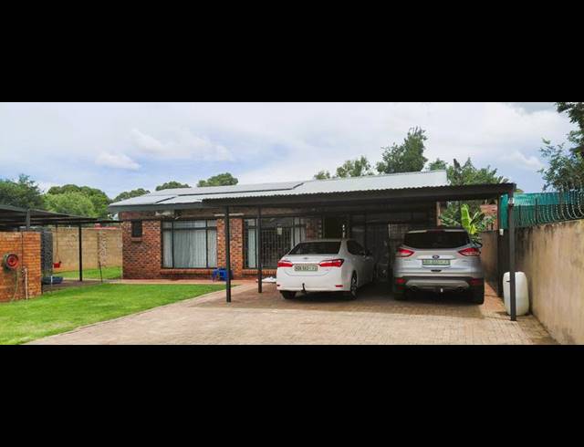 3 BEDROOM HOUSE FOR SALE IN WILGEHOF